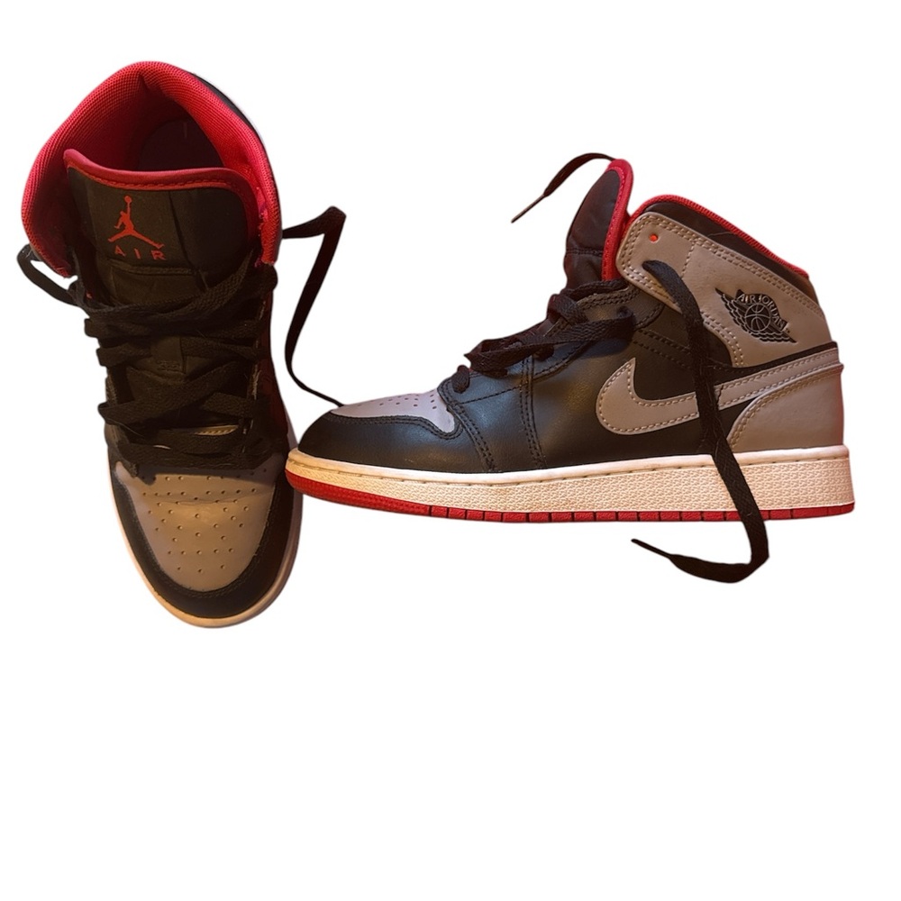 Jordan Kids' Black and Red Sneakers